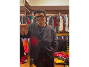 A glimpse of Karan Johar's wardrobe shown by Farah Khan, Looking at the treasure of clothes and shoes will make you dizzy