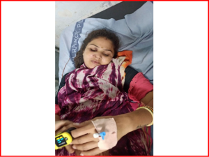 Car collides with bike near Chotila in a fatal accident, couple on bike seriously injured, child dies