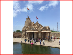તરણેતર મેળાનાં આયોજન સંદર્ભે જિલ્લા કલેક્ટરશ્રી કેયુર સંપટનાં અધ્યક્ષસ્થાને તૈયારીઓની સમીક્ષા બેઠક યોજાઈ