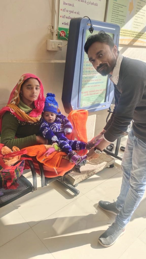 સુરેન્દ્રનગર મહાત્માગાંધી હોસ્પિટલમાં RBSK & અનુષ્કા ફાઉન્ડેશન ફોર ઈલીમીનેટીંગ ક્લબફૂટ દ્વારા ક્લબફૂટની મફતમાં સારવાર