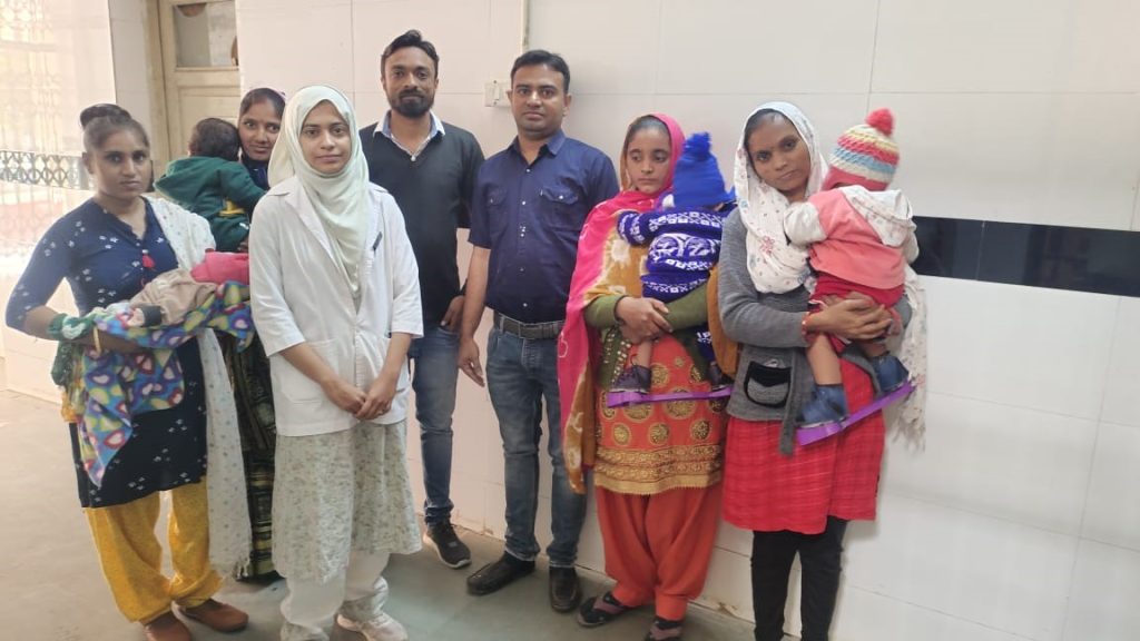 સુરેન્દ્રનગર મહાત્માગાંધી હોસ્પિટલમાં RBSK & અનુષ્કા ફાઉન્ડેશન ફોર ઈલીમીનેટીંગ ક્લબફૂટ દ્વારા ક્લબફૂટની મફતમાં સારવાર