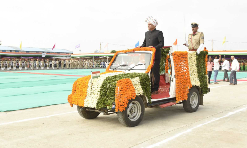 District level Republic Day was celebrated at Lakhtar